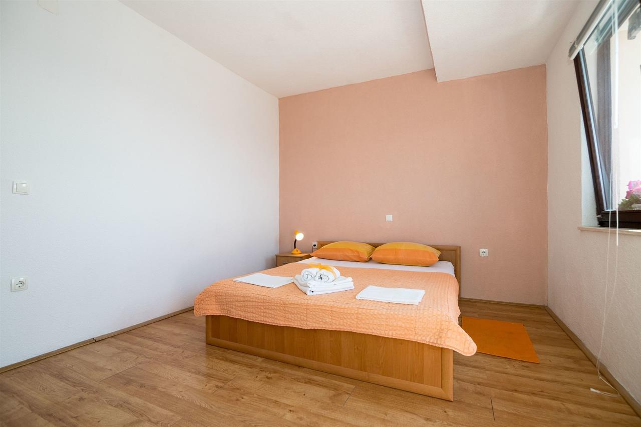 Apartments Galic Pisak Exterior photo